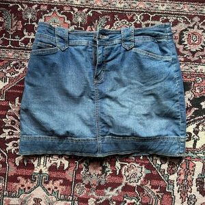 Denim high waisted skort. Stretchy denim material. Great for summer.